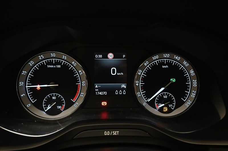 Škoda Kodiaq 2,0 TDI 147 kW DSG 4x4 Záruka - fotka 16 z 33