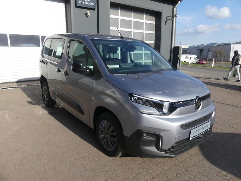 Citroën Berlingo (2026) PLUS PROFI Diesel 100k Manual  - fotka 3 z 17