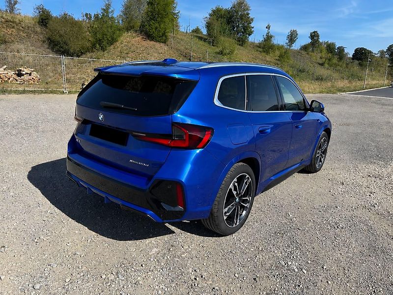 BMW X1 (2023) XDrive23d - fotka 3 z 15