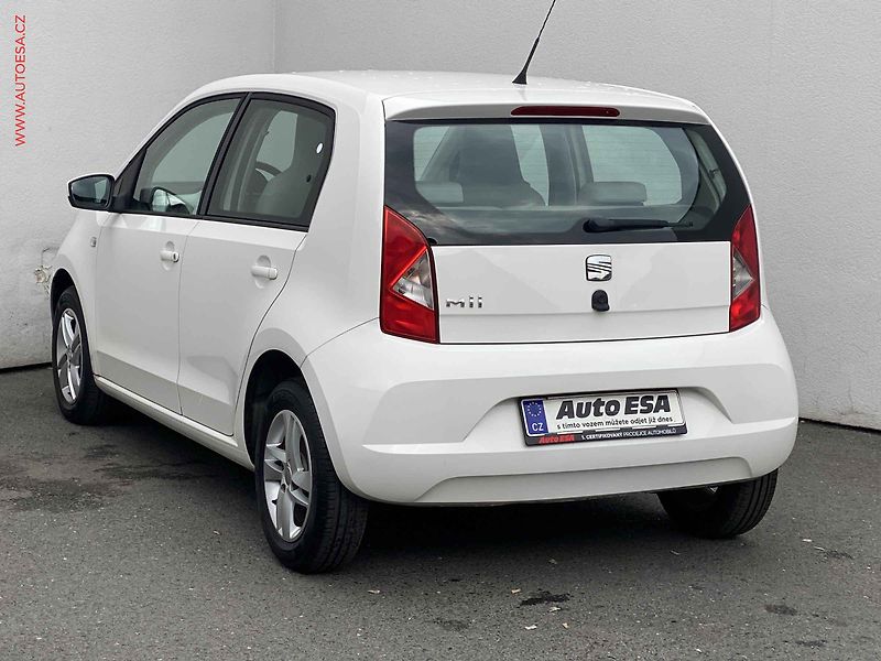 Seat Mii (2013) 1.0 MPi, Style, +kola - fotka 6 z 15