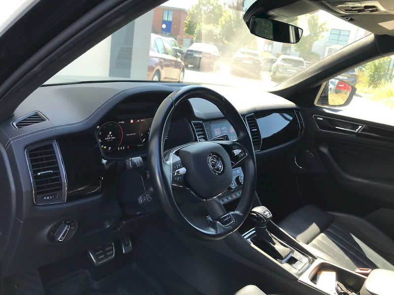 Škoda Kodiaq (2022) L K 4X4 TD 147/2.0 A7A - fotka 18 z 29