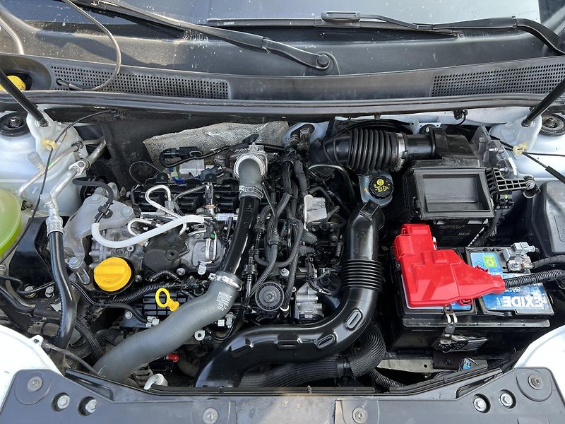 Dacia Duster 1.3TCe 4x4 PŮVOD ČR odp.DPH - fotka 29 z 34
