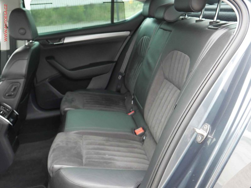 Škoda Superb (2015) 2.0 TDi 4x4, DSG, navi, bixen - fotka 10 z 20