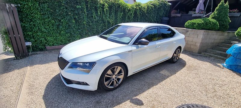 Škoda Superb (2018) Sportline, 2.0TDi 4x4, DPH, ČR - fotografie inzerátu