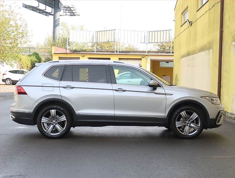 Volkswagen Tiguan (2023) Elegance 2.0 TDI, digi klima - fotka 6 z 32