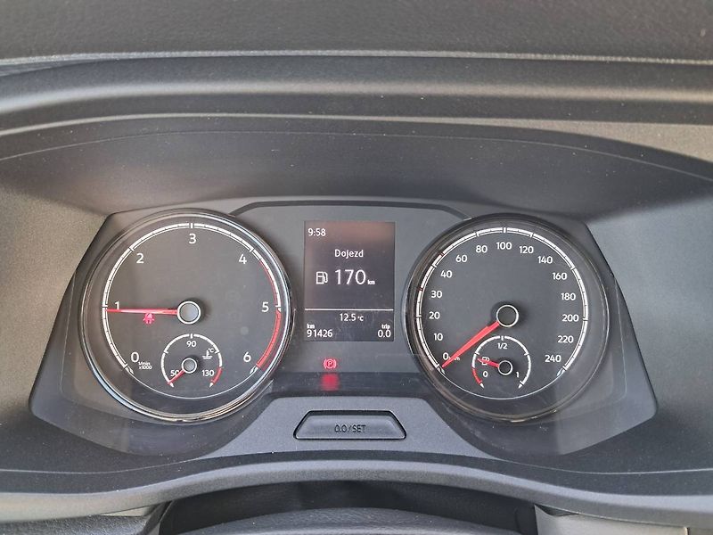 Volkswagen Transporter (2023) 6.1 Kombi 2.0 TDI TDI / 110 KW - fotka 9 z 22