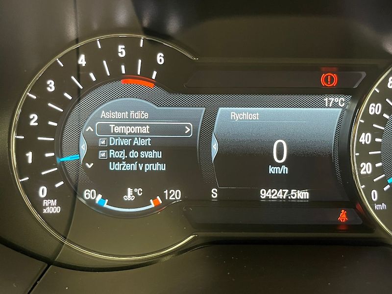 Ford S-MAX 2.0 EB Titanium LED manuál - fotka 52 z 58