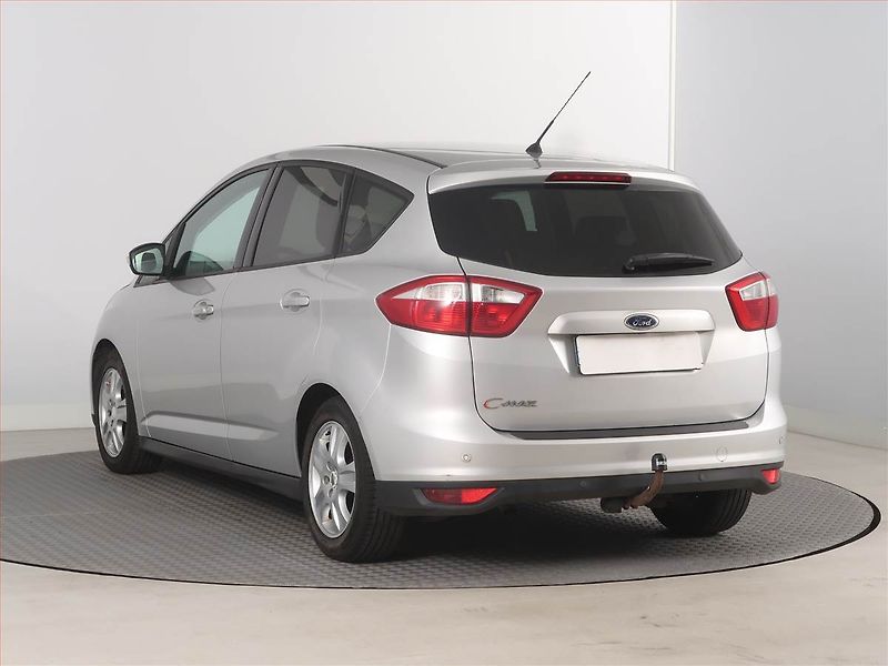 Ford C-MAX (2014) Trend 1.6 TDCi, po STK, Tažné - fotka 4 z 15