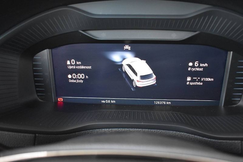 Škoda Karoq (2022) 1.5TSI 110kW DSG, LED,Závěs - fotka 13 z 28