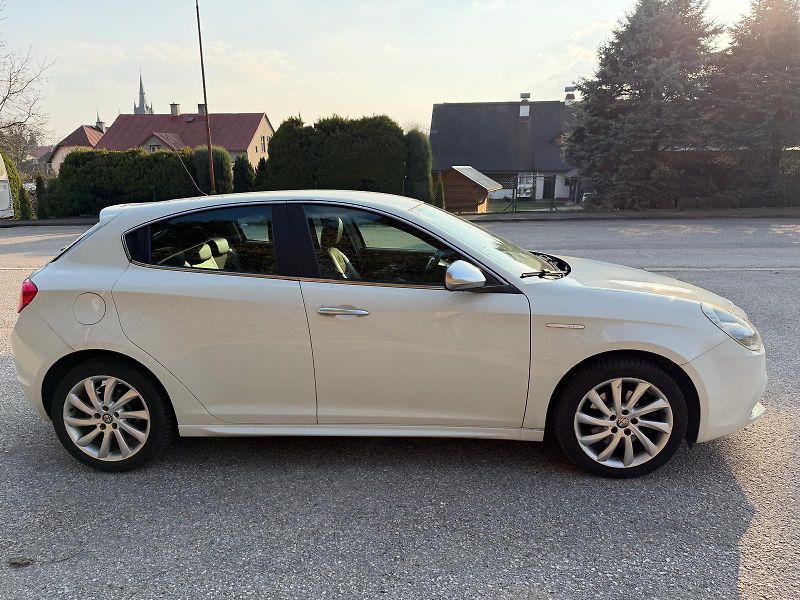 Alfa Romeo Giulietta (2012) - fotka 3 z 9