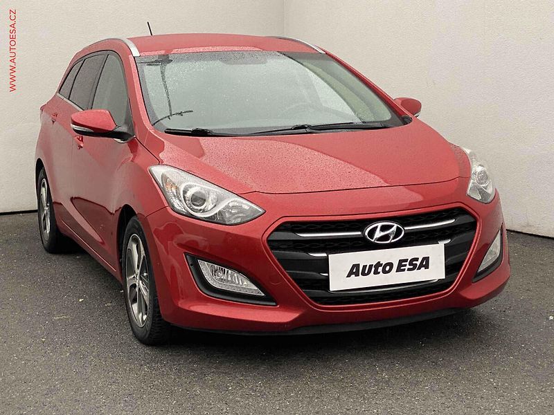 Hyundai i30 (2016) 1.6 GDi, ČR, autoAC - fotografie inzerátu