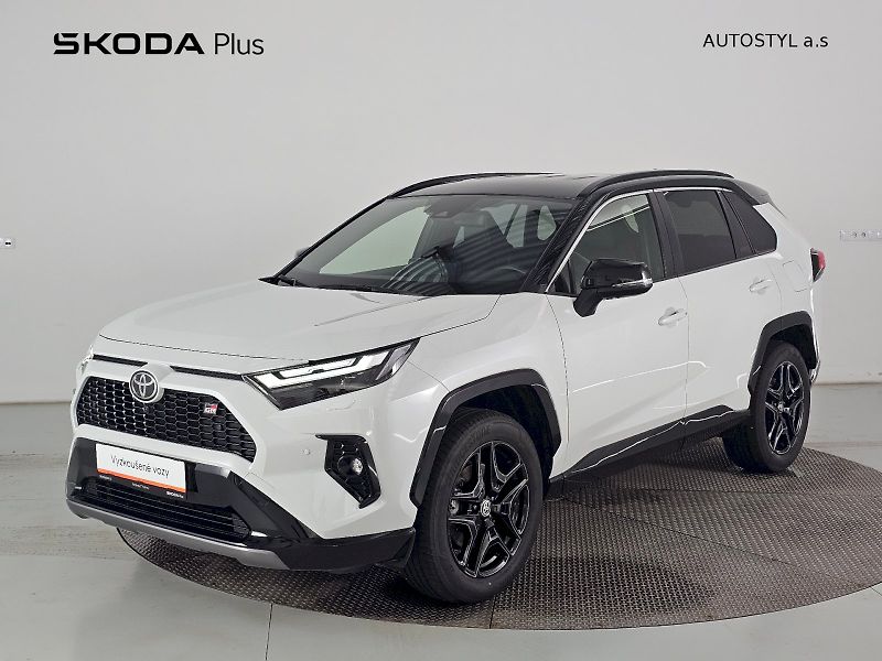 Toyota RAV4 (2025) 2.5HEV 4X4 222k GR SPORT - fotka 1 z 34