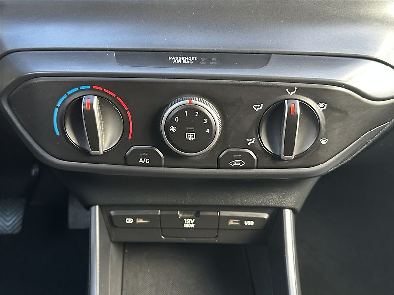 Hyundai Bayon 1,2 84PS  Comfort Club - fotka 26 z 50