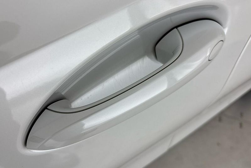 BMW Řada 3 řady 3 | 320d xDrive - fotka 21 z 28
