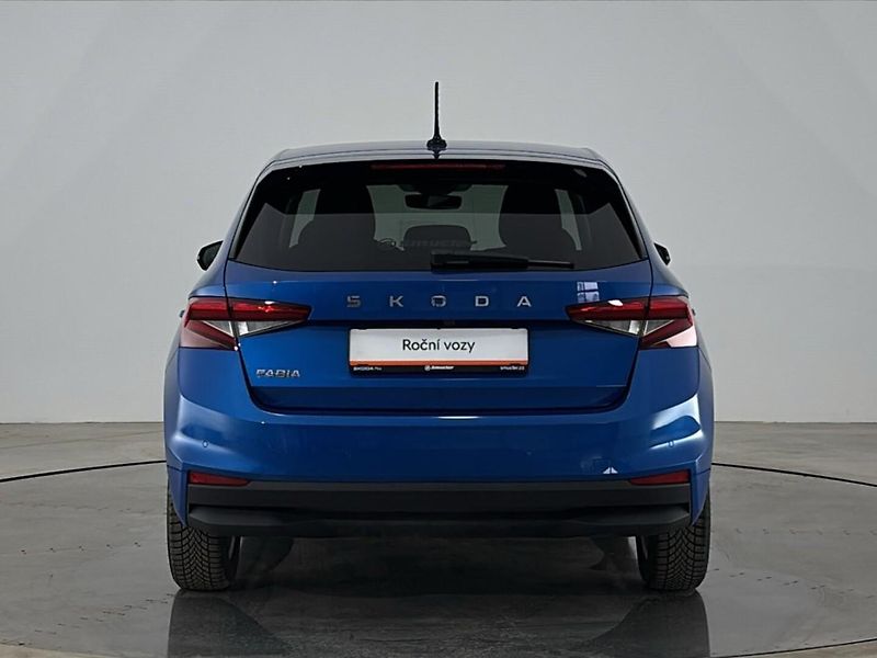 Škoda Fabia Top Selection - fotka 17 z 28