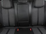 Peugeot 3008 (2020) Allure 1.2 PureTech, Automat - náhled 10