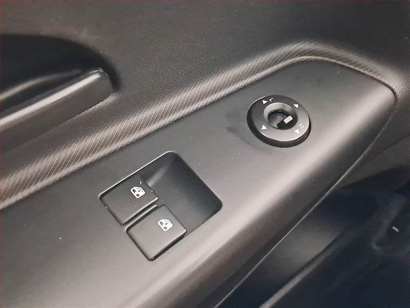 Kia Ceed (2010) 1.4 CVVT - fotka 15 z 16