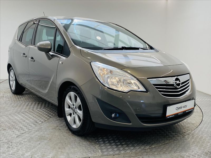 Opel Meriva 1,4 i 74 kW Digi Klima Cosmo - fotka 23 z 24