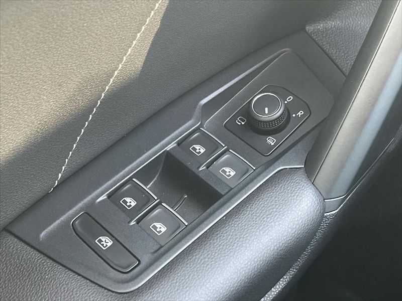 Volkswagen Tiguan 1,5 TSi 110 kW 7DSG R-LINE  RE - fotka 20 z 27