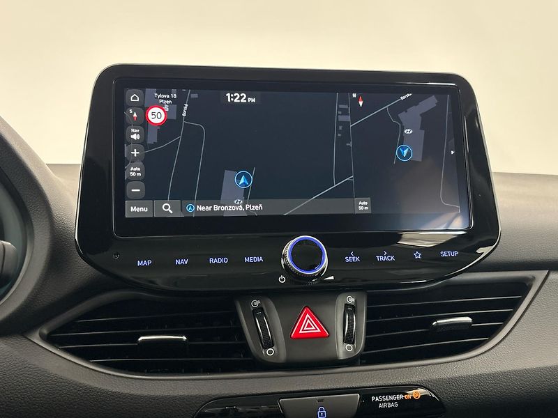 Hyundai i30 Smart DCT - fotka 24 z 26