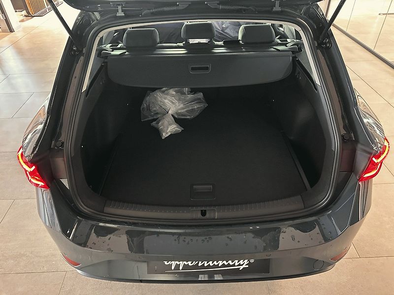 Seat Leon (2026) ST Style 1.5 TSI 115k - fotka 6 z 15