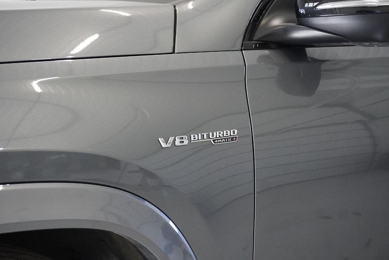 Mercedes-Benz GLS 63 AMG FULL OPTIONS - fotka 4 z 50