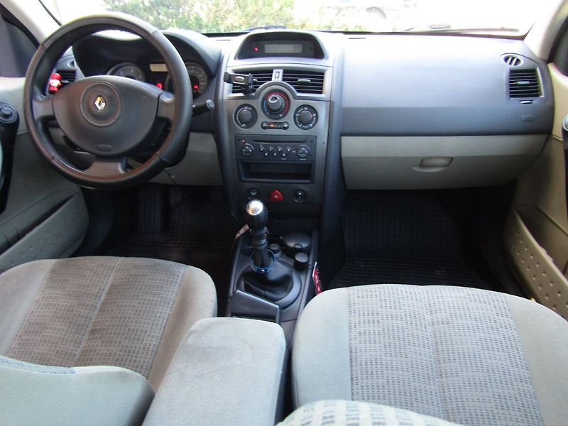 Renault Mégane (2006) 1.5 DCi 78kW CZ PŮVOD - fotka 15 z 37