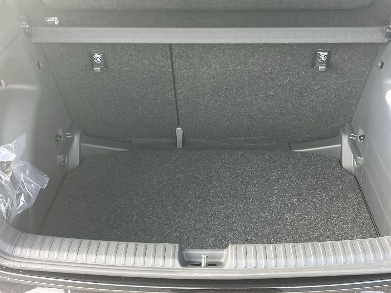 Škoda Fabia (2025) 1.0 TSI 85 KW DSG Monte Carlo - fotka 27 z 27