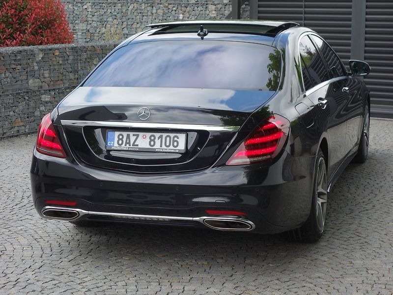 Mercedes-Benz Třídy S (2018) S560L*4M*AMG*EXCLUSIVE*MAX-VÝB - fotka 2 z 50