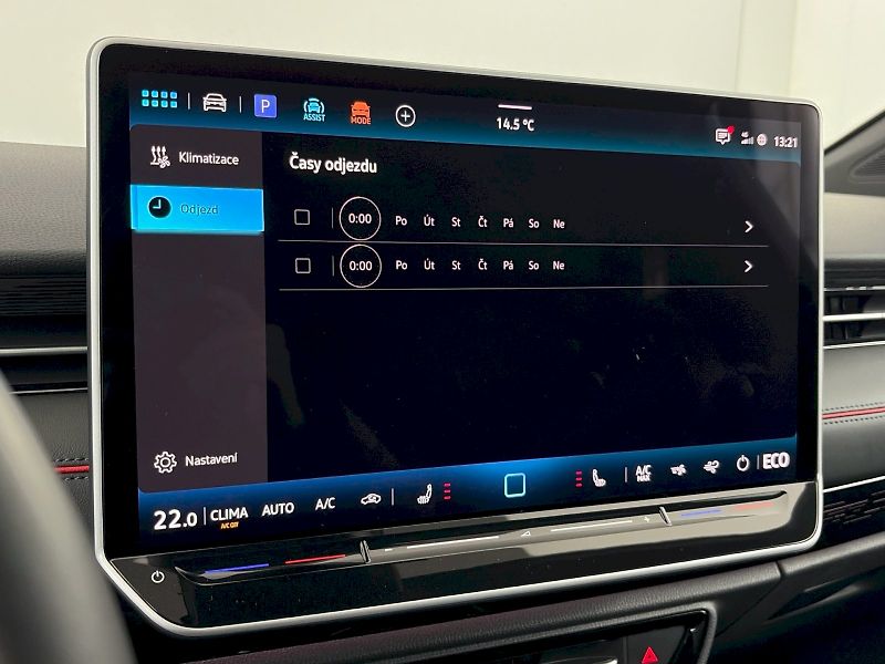Volkswagen ID.7 Tourer (2025) GTX 250kW 4Motion, 91kWh - fotka 26 z 40