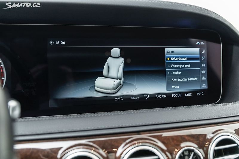 Mercedes-Benz Třídy S 560 4M,Facelift,Folie,Panorama - fotka 29 z 36