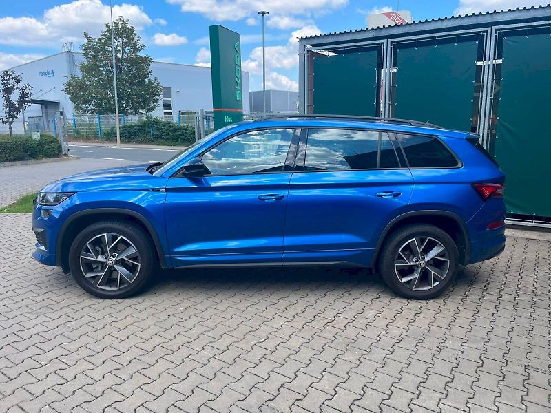 Škoda Kodiaq (2023) SPORTLINE 2,0 TDI 147 kW DSG 4 - fotka 6 z 23