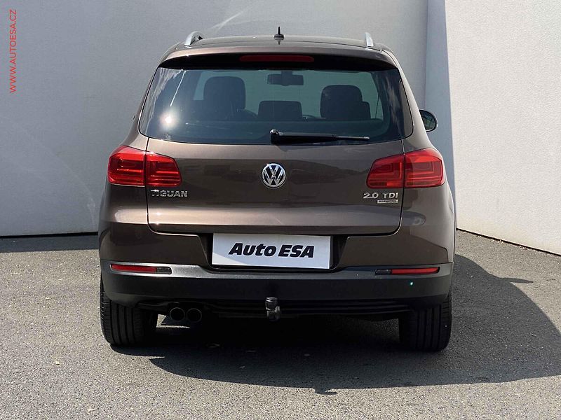 Volkswagen Tiguan (2012) 2.0 TDi, Sport, TZ, kůže, - fotka 5 z 15