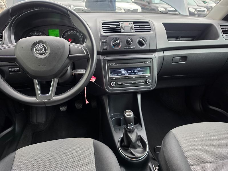 Škoda Fabia (2015) 1.2 TSI Rozvody,oleje,brzdy - fotka 13 z 24