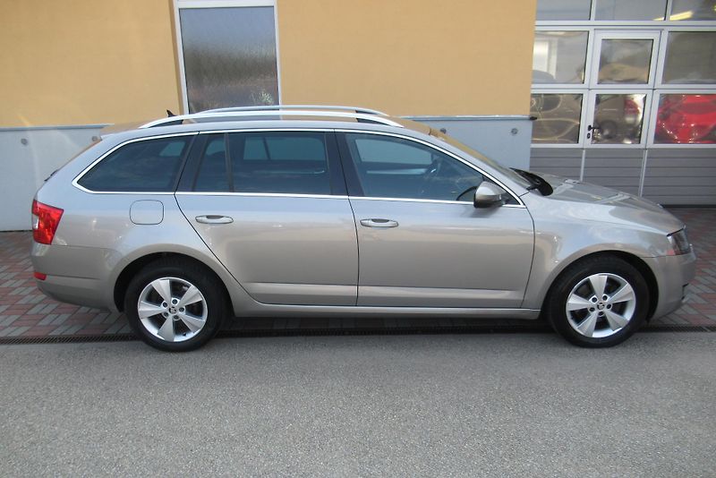 Škoda Octavia 2.0 TDi AUT.KLIMA NAVIGACE - fotka 3 z 21