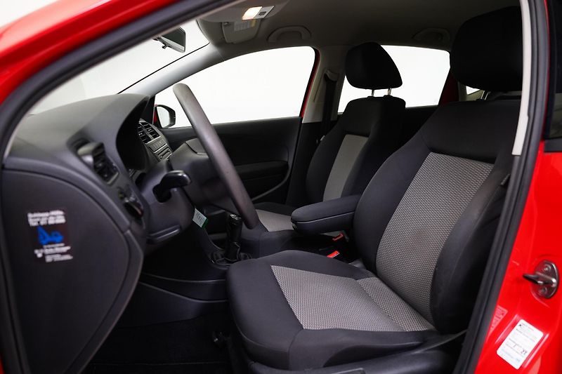 Volkswagen Polo - fotka 11 z 21