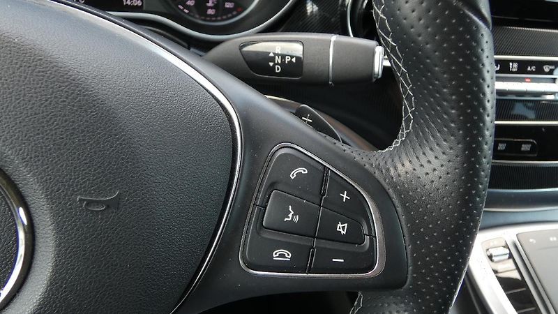 Mercedes-Benz Třídy V 220d L Exclusive - fotka 12 z 23