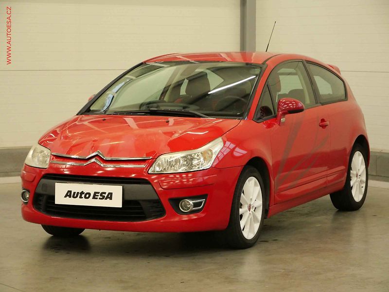 Citroën C4 (2010) 1.6 16v, 2.maj,ČR, Klima - fotka 3 z 21