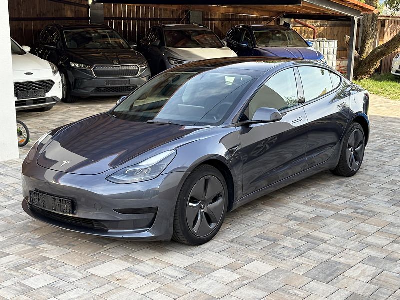 Tesla Model 3 (2022) SR+60,LFP-6L, SOH 96% - fotka 1 z 14