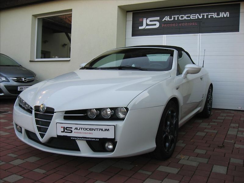 Alfa Romeo Spider 2,2 JTS 185PS  Exclusive - fotografie inzerátu