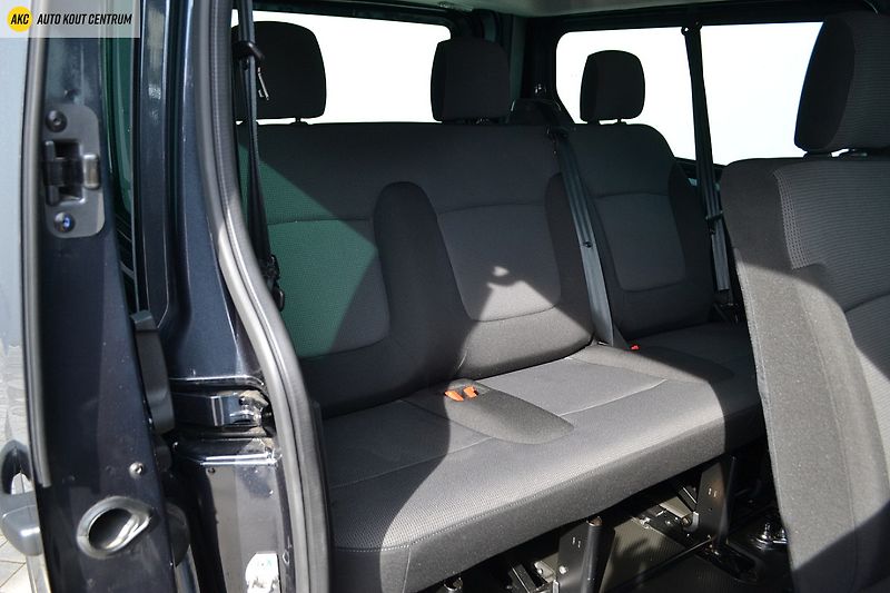 Renault Trafic L2 Equilibre Blue dCi 150 EDC - fotka 15 z 46