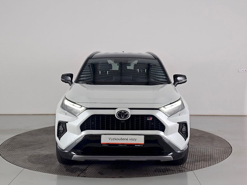 Toyota RAV4 (2025) 2.5HEV 222k 4X4 GR SPORT - fotka 4 z 32