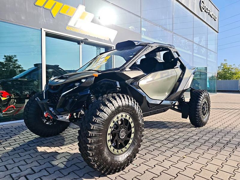Can-Am Maverick R (2026) XRC, najeto 997 Km, odpočet DP - fotka 8 z 20
