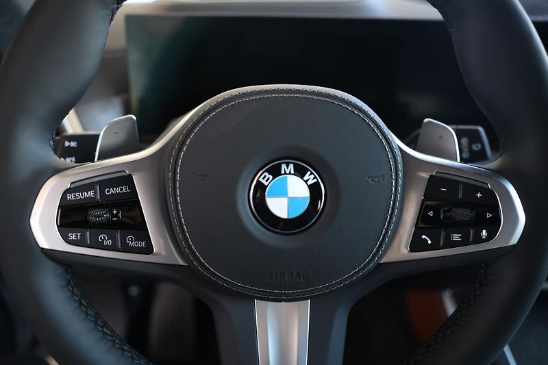 BMW X5 xDrive30d - fotka 11 z 18