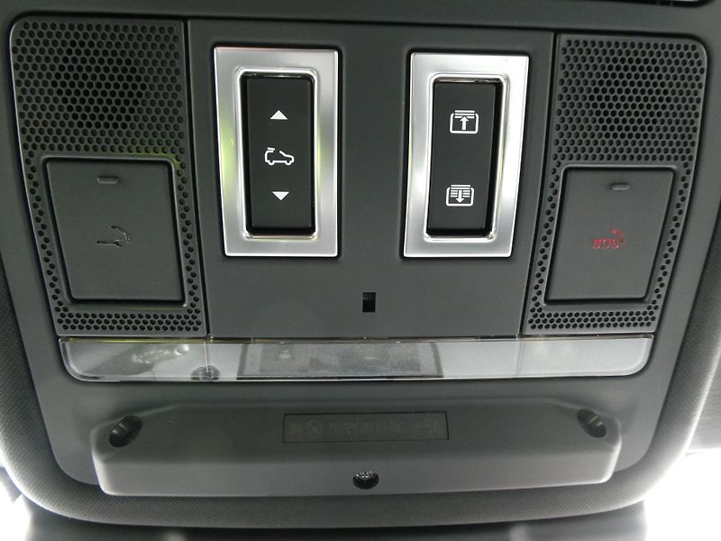 Land Rover Range Rover Evoque (2026) 2,0 Dynamic SE D165 aut.4x4 - fotka 33 z 39