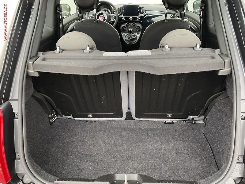 Fiat 500 (2019) 1.2 i, Lounge, +kola - fotka 7 z 15