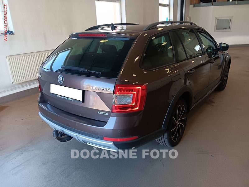 Škoda Octavia (2015) 2.0TDI 4x4, ČR, Scout, navi - fotka 2 z 3