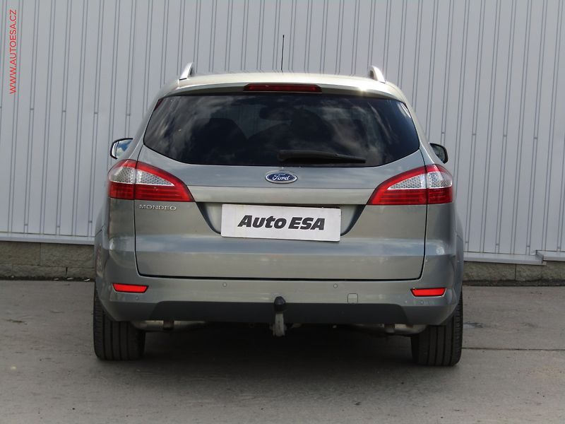 Ford Mondeo (2008) 2.5 T, ČR, Ghia, kůže, navi - fotka 5 z 17