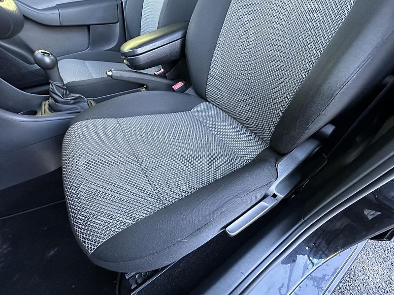 Seat Toledo (2014) 1.2TSI/63kW 2.Maj. * KLIMA  - fotka 8 z 33