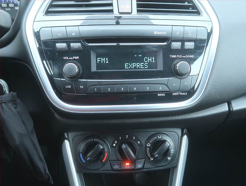 Suzuki SX4 S-Cross (2019) GL 1.0 BoosterJet, Serv.kniha - fotka 12 z 15
